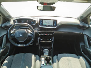 Fahrzeugbild PEUGEOT 208 1.2 PureTech 100 GT