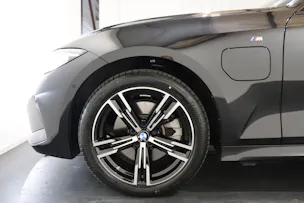 BMW 330e xDrive SAG Touring