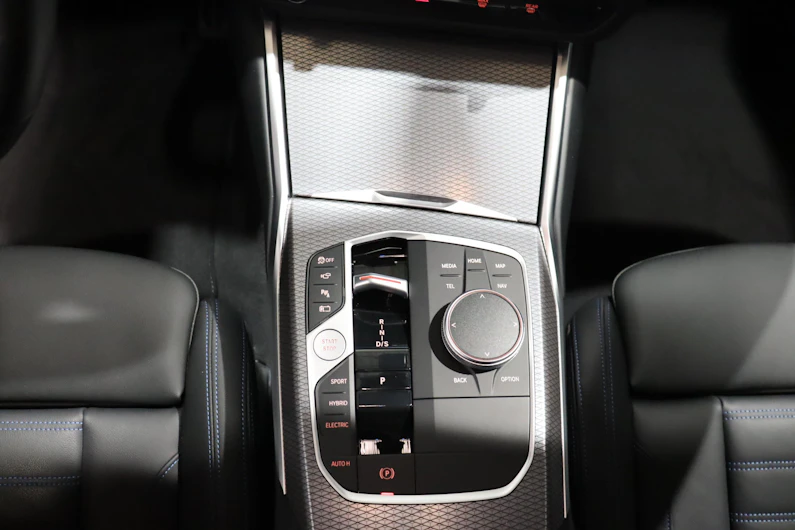 Fahrzeugbild BMW 3 SERIES