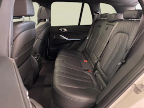 https://vehicle.imgix.net/4360609/65510df1-3b2a-4c8d-9fe6-d591d1c3f96f.jpg