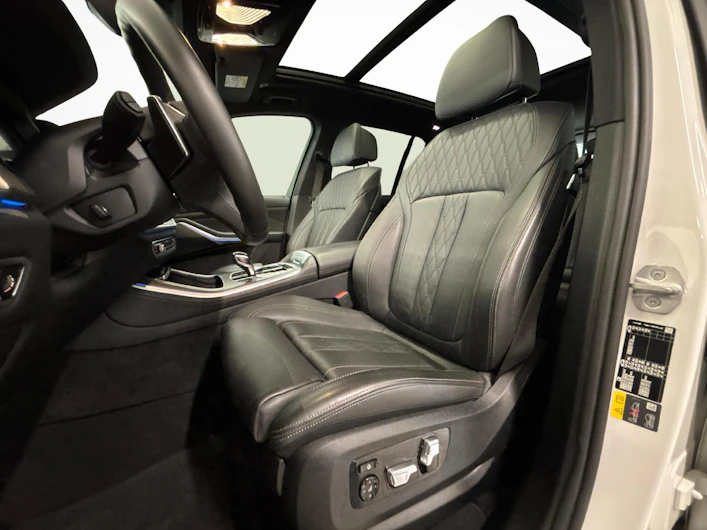 immagine del veicolo BMW X5