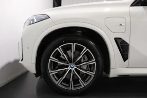 immagine del veicolo BMW X5 50e xDrive SAG