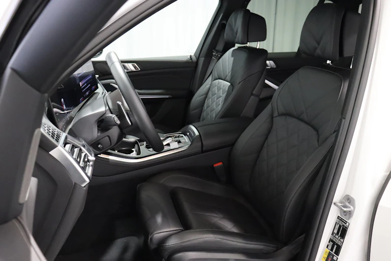 immagine del veicolo BMW X5