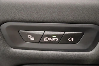 https://vehicle.imgix.net/4360611/d8d30cd0-7706-420f-bf27-a5c6402f75b0.JPG