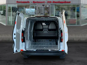 Ford Transit C Van 320 L1 2.5 Duratec 233 Trend PHEV