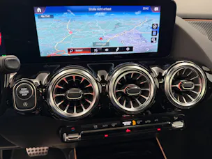 Mercedes-Benz GLA 250 AMG Line 4matic