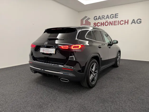 Mercedes-Benz GLA 250 AMG Line 4matic