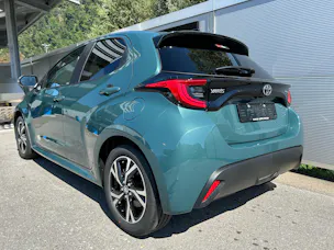 Toyota Yaris 1.5 VVT-i HSD Trend