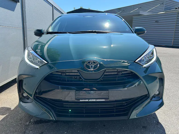 Toyota Yaris 1.5 VVT-i HSD Trend