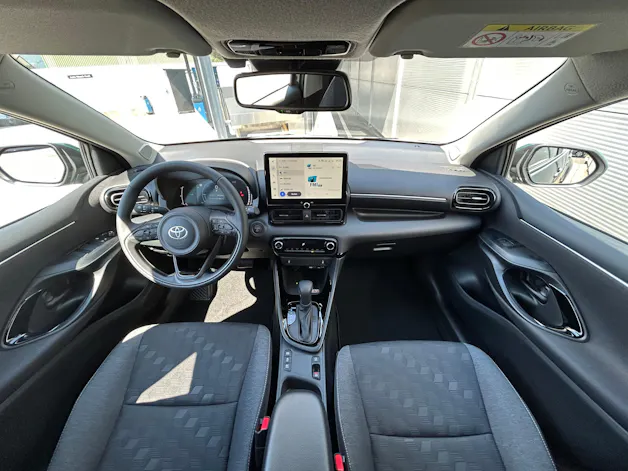 Toyota Yaris 1.5 VVT-i HSD Trend