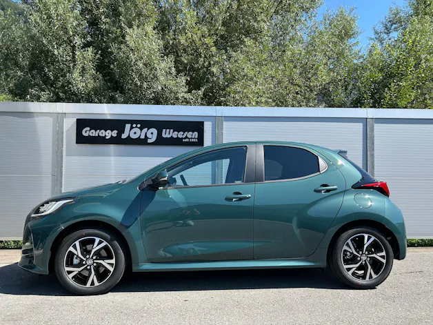 Toyota Yaris 1.5 VVT-i HSD Trend