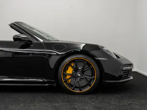 PORSCHE 911 Cabriolet 3.7 Turbo S PDK TECHART 710 PS