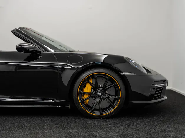 PORSCHE 911 Cabriolet 3.7 Turbo S PDK TECHART 710 PS
