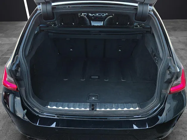 BMW 330d xDrive SAG Touring