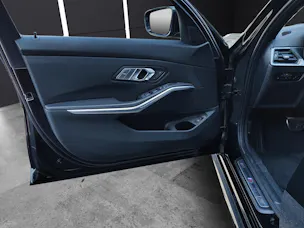 BMW 330d xDrive SAG Touring