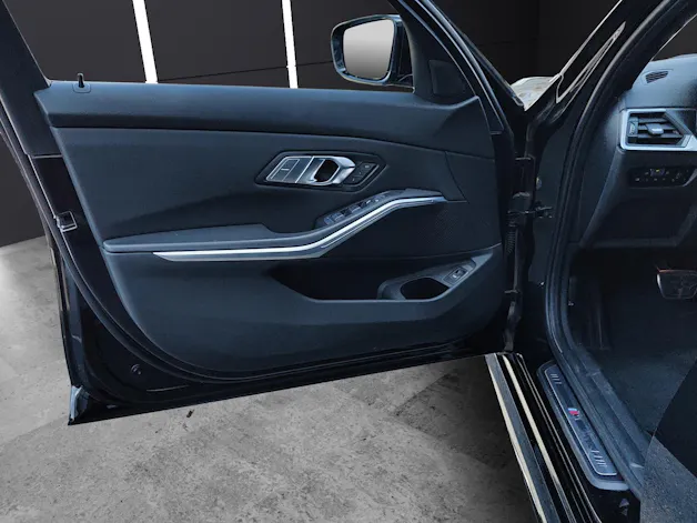 BMW 330d xDrive SAG Touring