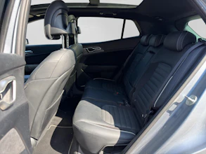 https://vehicle.imgix.net/4360795/75250d2a-5389-4c15-b9e7-c86d690ddaff.jpg
