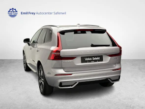 Fahrzeugbild VOLVO XC60 2.0 B5 MH Plus Dark AWD