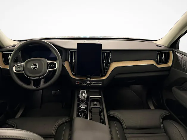Volvo XC60 2.0 B5 MH Plus Dark AWD