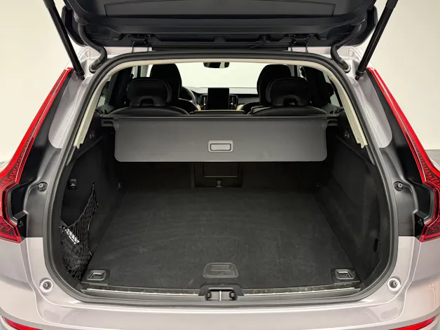 Volvo XC60 2.0 B5 MH Plus Dark AWD