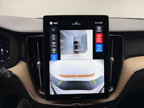 https://vehicle.imgix.net/4360804/f48150ff-215a-421a-b477-7c46da92b3b6.jpg