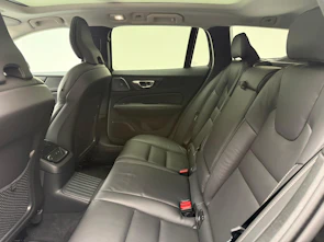 Fahrzeugbild VOLVO V60 2.0 T8 TE Ultra Dark eAWD