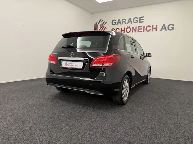Mercedes-Benz B 180 d Style