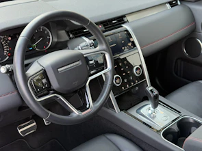 Fahrzeugbild LAND ROVER Discovery Sport 1.5 T 300e R-Dynamic S