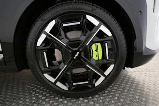 https://vehicle.imgix.net/4360867/03f0462c-fe51-4a40-a36b-a6e24ac8a33e.jpg