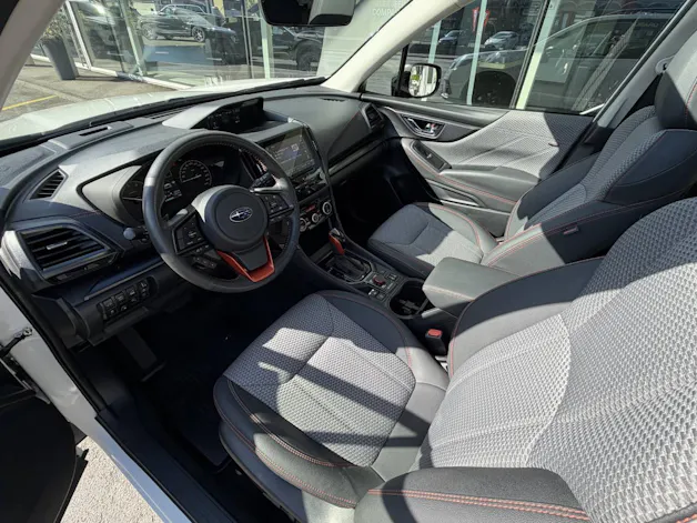 Subaru Forester Station 2.0i e-Boxer Sport