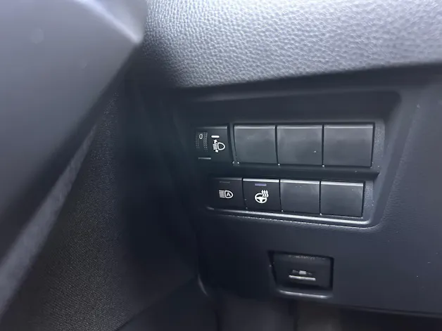 Toyota Yaris 1.5 VVT-i HSD Comfort