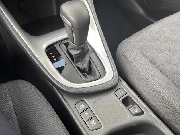 Toyota Yaris 1.5 VVT-i HSD Comfort