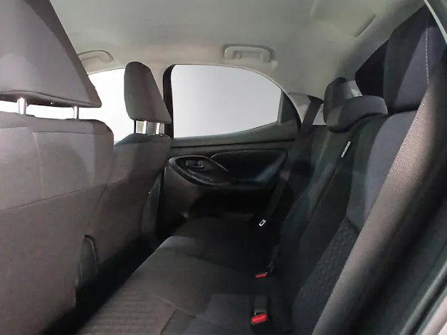 Toyota Yaris 1.5 VVT-i HSD Trend