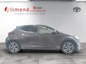 Toyota Yaris 1.5 VVT-i HSD Trend