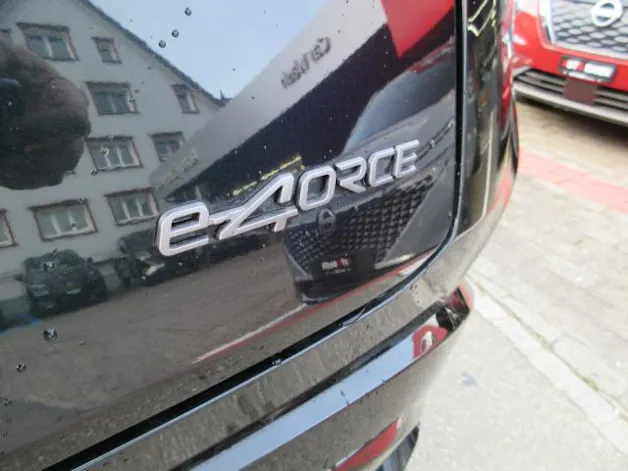 Nissan Ariya Evolve e-4orce