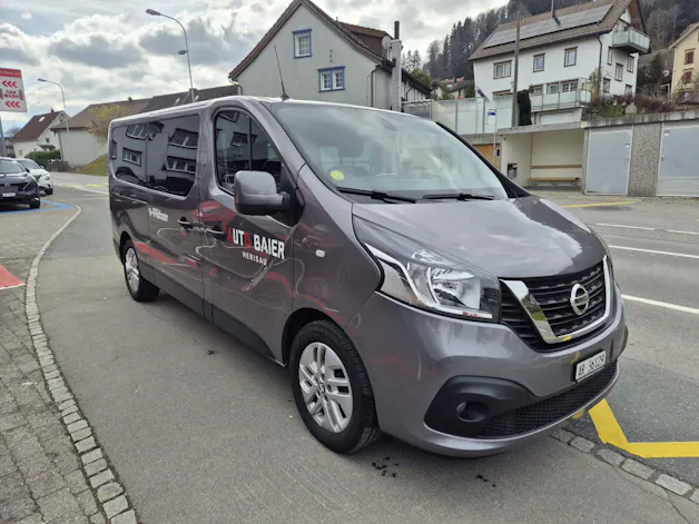 Nissan NV300 Kombi 2.9 t L2 H1 2.0 dCi 170 TwinTurbo Premium 9P