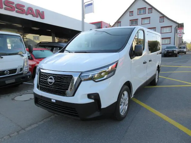 Nissan Primastar Kombi 2.8 t L1 H1 2.0 dCi 170 Tekna 9P