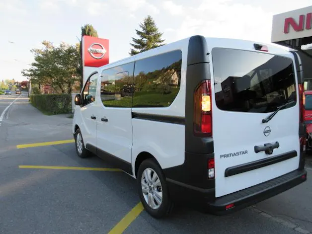 Nissan Primastar Kombi 2.8 t L1 H1 2.0 dCi 170 Tekna 9P