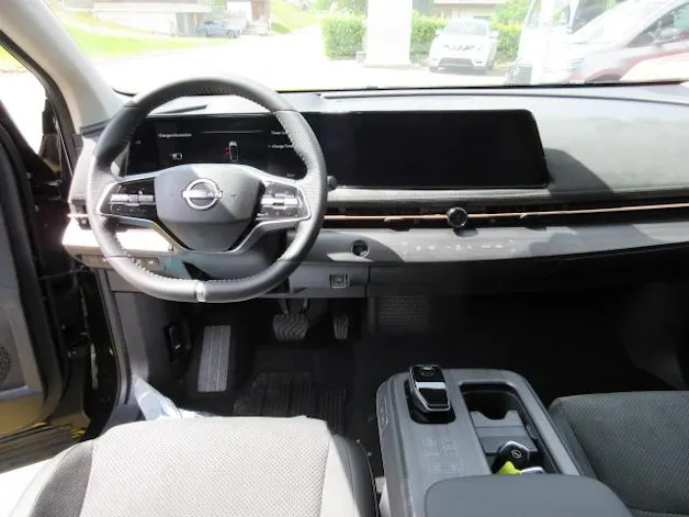 Nissan Ariya Evolve e-4orce