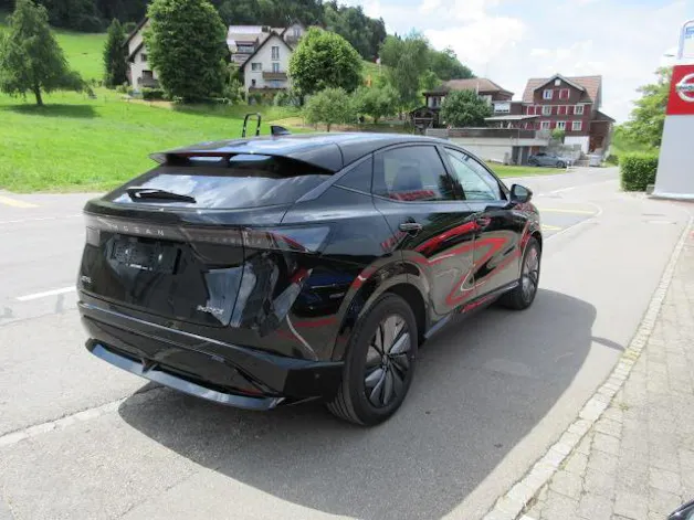 Nissan Ariya Evolve e-4orce