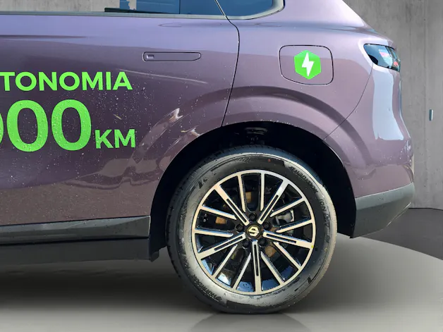 Leapmotor B10 1.5 Hybrid EV