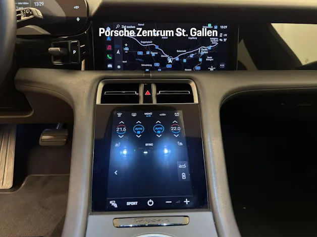 Porsche Taycan 4S Cross Turismo