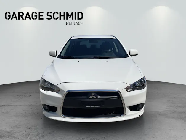 Mitsubishi Lancer Sportback 1.8 MIVEC Invite CVT