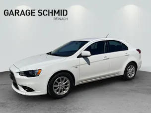 Mitsubishi Lancer Sportback 1.8 MIVEC Invite CVT