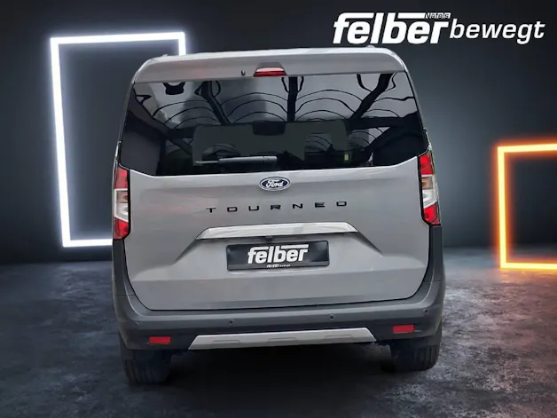 Ford Tourneo Courier 1.0 EcoBoost Active