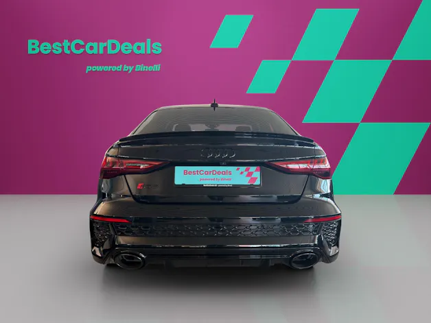 Audi RS3 Limousine 2.5 TFSI quattro S-Tronic