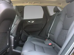 VOLVO XC60 2.0 T8 TE Ultra Dark eAWD