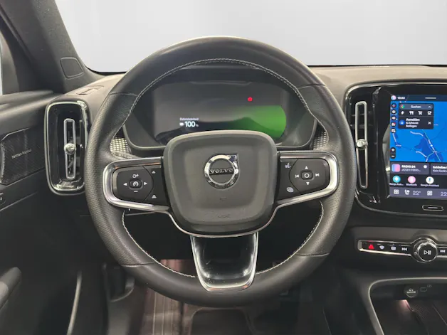 Volvo XC40 P8 Twin R-Design AWD