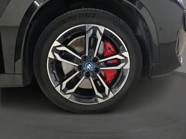 BMW iX1 30 xDrive M Sport