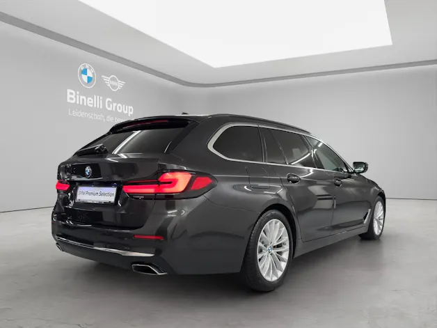 BMW 530d xDrive SAG Touring